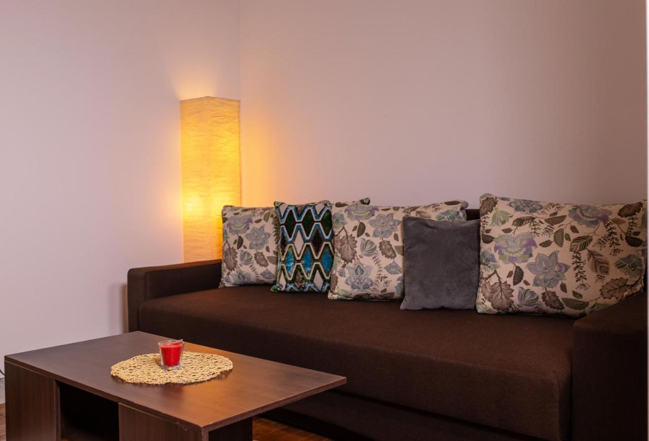Alessia Apartment In The Old Town Тимишоара Экстерьер фото